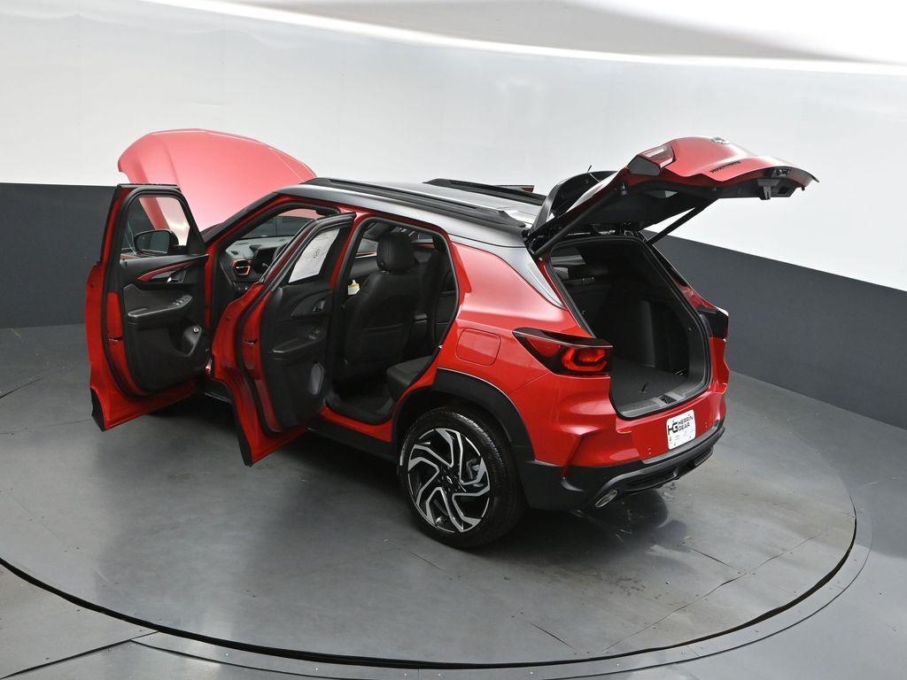 new 2026 Chevrolet TrailBlazer car, priced at $33,870