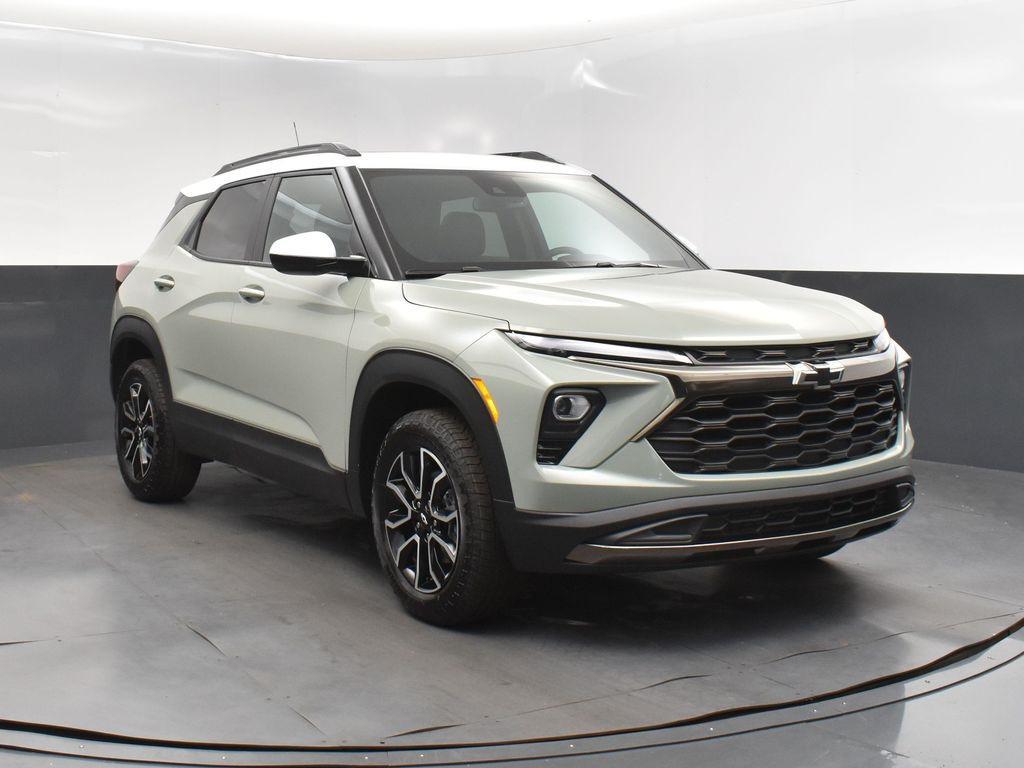 new 2026 Chevrolet TrailBlazer car, priced at $35,275