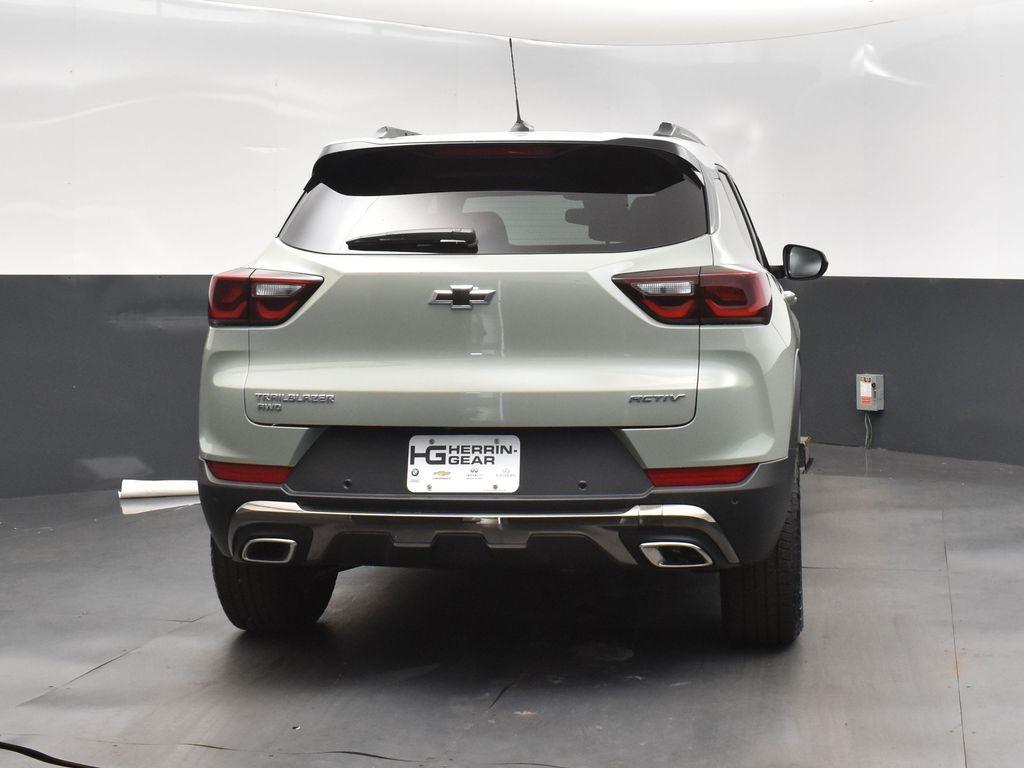 new 2026 Chevrolet TrailBlazer car, priced at $35,275