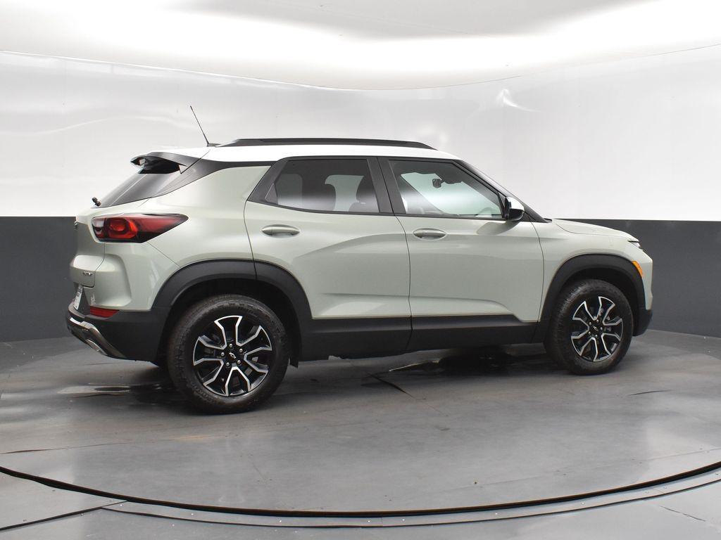 new 2026 Chevrolet TrailBlazer car, priced at $35,275