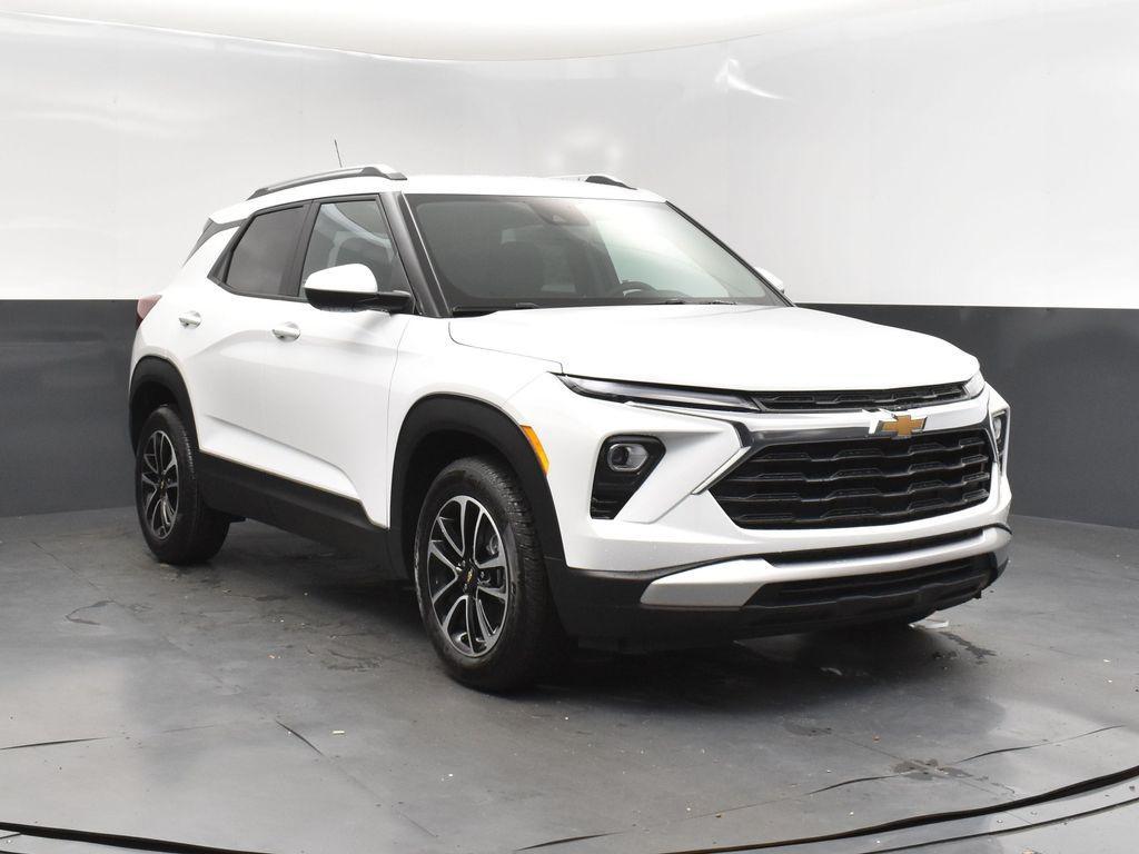 new 2026 Chevrolet TrailBlazer car, priced at $26,185