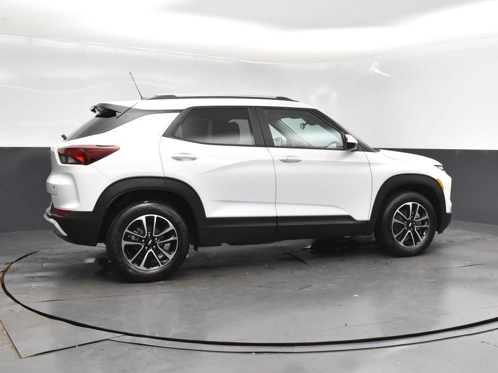 new 2026 Chevrolet TrailBlazer car, priced at $26,185