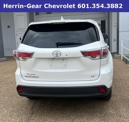 used 2015 Toyota Highlander car, priced at $19,690