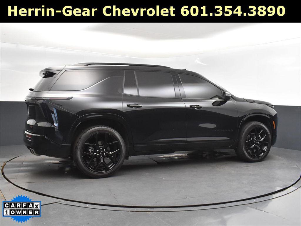 used 2025 Chevrolet Traverse car, priced at $47,000