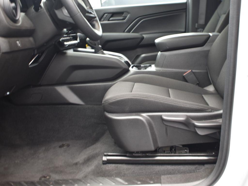 new 2026 Chevrolet Colorado car, priced at $31,640