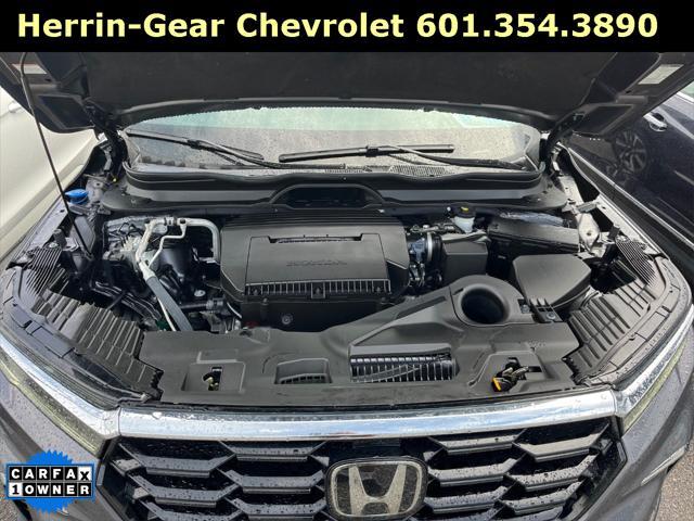 used 2025 Honda Pilot car, priced at $44,777