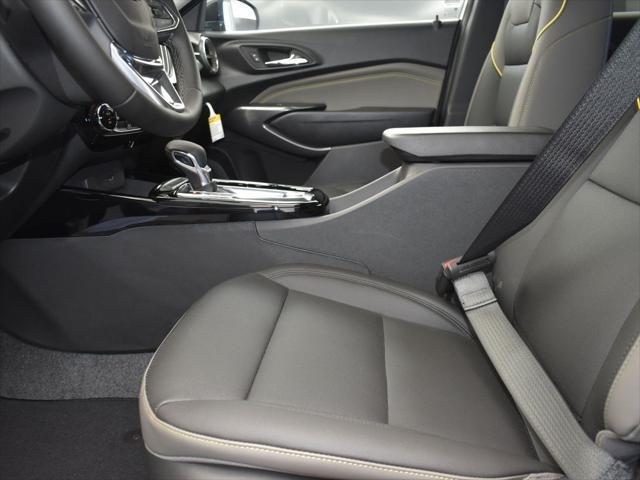 new 2025 Chevrolet Trax car, priced at $25,895