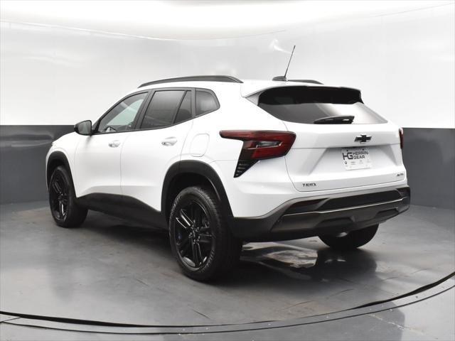 new 2025 Chevrolet Trax car, priced at $25,895