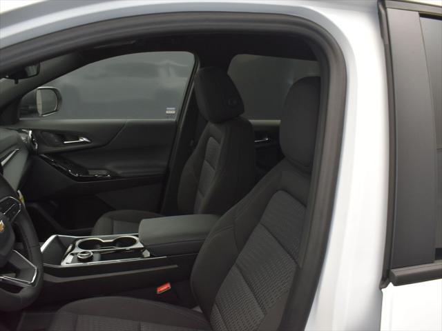 new 2026 Chevrolet Equinox car, priced at $29,995