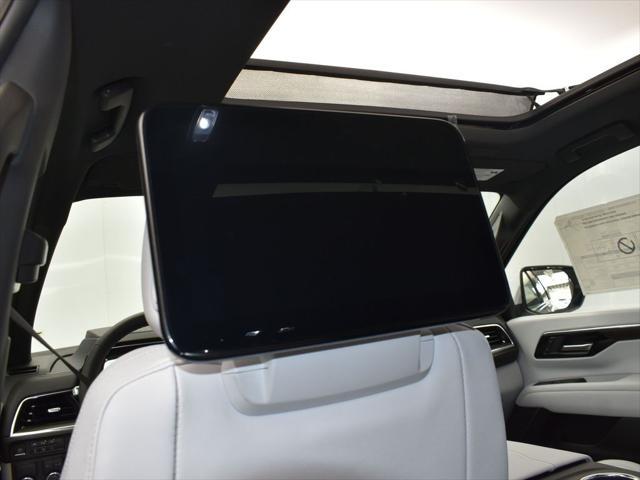 new 2025 Chevrolet Suburban car
