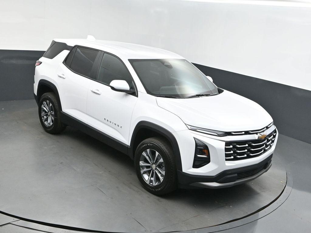 new 2026 Chevrolet Equinox car, priced at $29,495