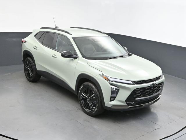 new 2025 Chevrolet Trax car, priced at $26,690