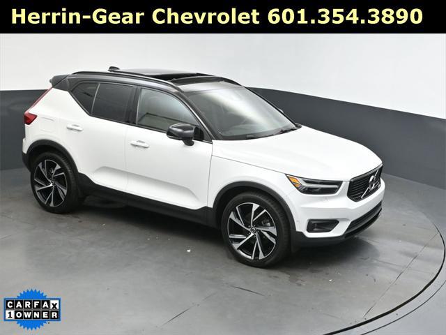 used 2021 Volvo XC40 car, priced at $30,777