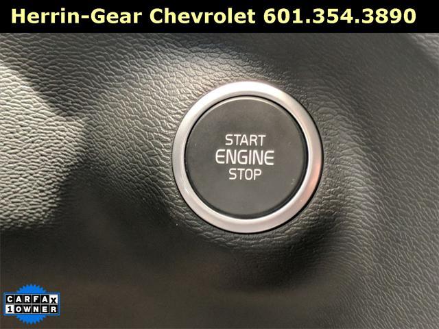 used 2021 Volvo XC40 car, priced at $30,777