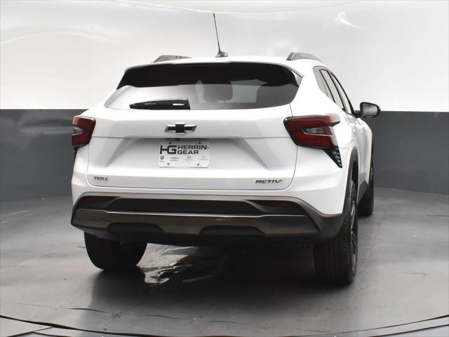 new 2025 Chevrolet Trax car