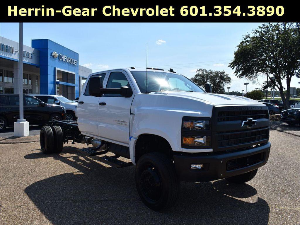 new 2024 Chevrolet Silverado 1500 car, priced at $66,307