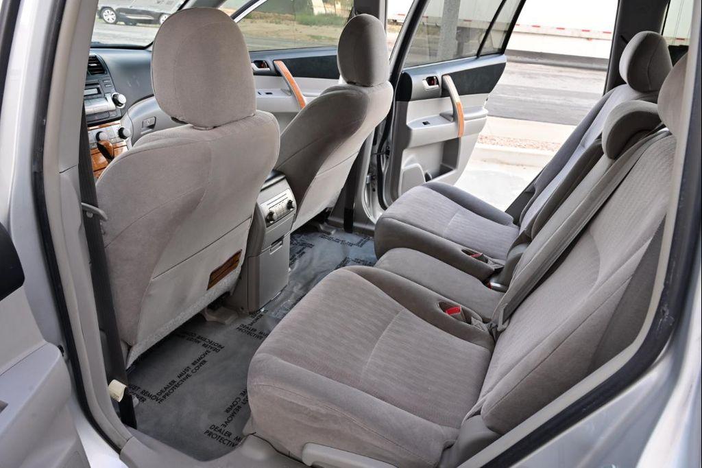 used 2008 Toyota Highlander Hybrid car, priced at $12,850