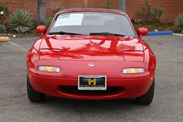 used 1994 Mazda MX-5 Miata car, priced at $13,650