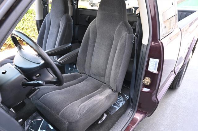 used 2004 Dodge Dakota car, priced at $13,995