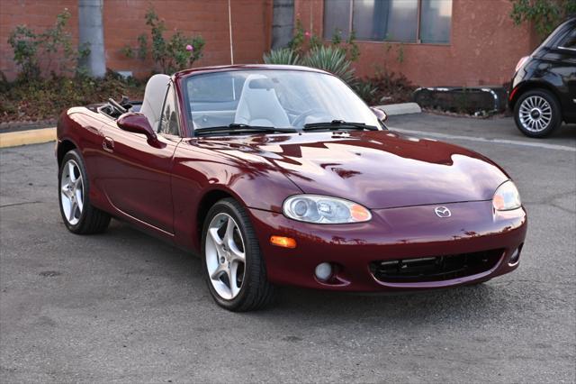 used 2003 Mazda MX-5 Miata car, priced at $13,895