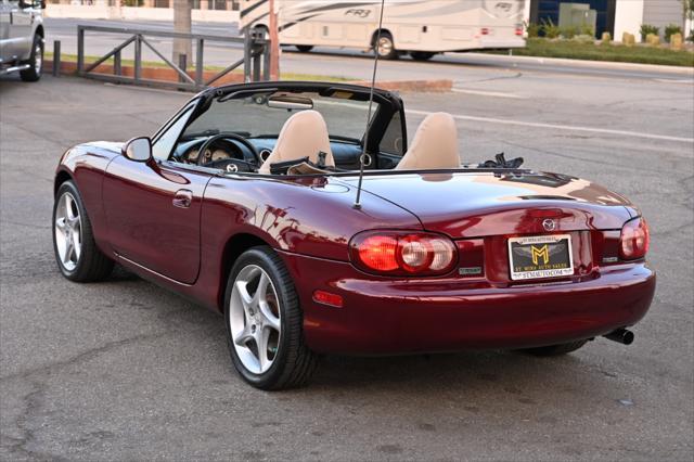 used 2003 Mazda MX-5 Miata car, priced at $13,895