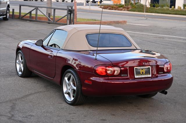 used 2003 Mazda MX-5 Miata car, priced at $13,895