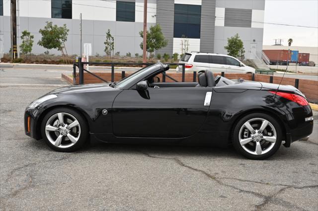 used 2007 Nissan 350Z car, priced at $15,650