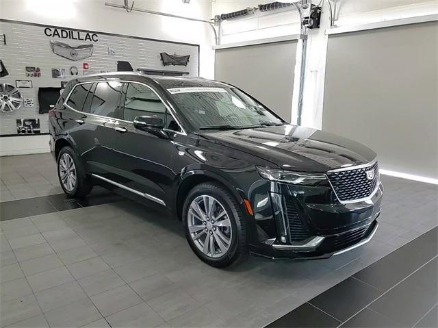 used 2024 Cadillac XT6 car, priced at $50,191