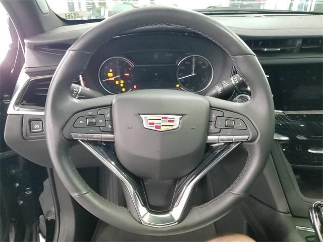 used 2024 Cadillac XT6 car, priced at $50,191