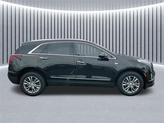 used 2022 Cadillac XT5 car, priced at $35,899
