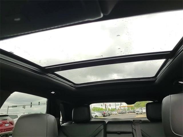used 2022 Cadillac XT5 car, priced at $35,899