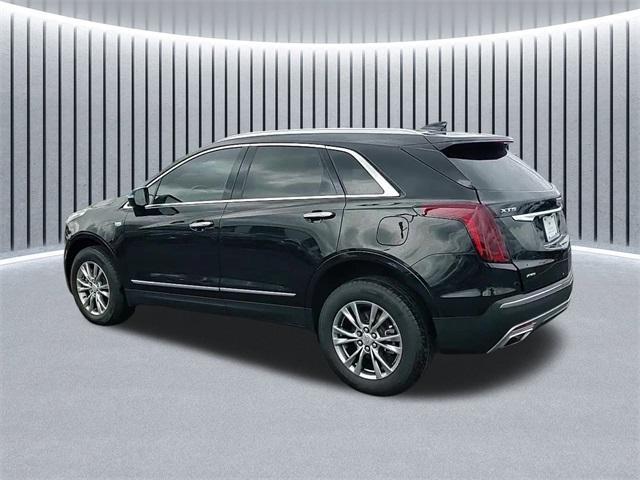 used 2022 Cadillac XT5 car, priced at $35,899