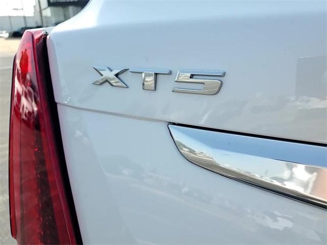 used 2025 Cadillac XT5 car, priced at $48,997