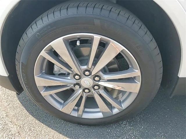 used 2025 Cadillac XT5 car, priced at $48,997