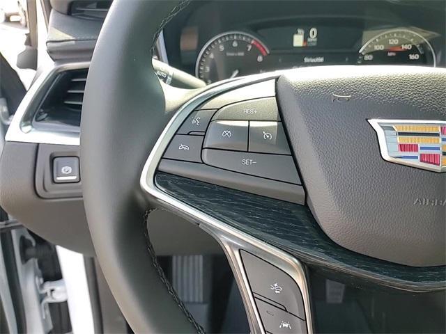 used 2025 Cadillac XT5 car, priced at $48,997