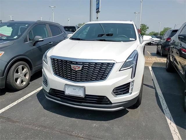 used 2022 Cadillac XT5 car, priced at $36,797