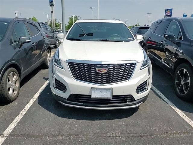 used 2022 Cadillac XT5 car, priced at $36,797