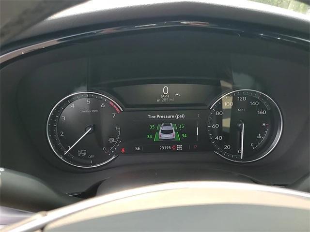 used 2022 Cadillac XT5 car, priced at $31,396