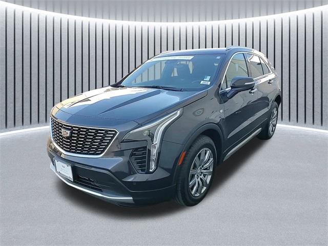 used 2022 Cadillac XT4 car, priced at $29,797