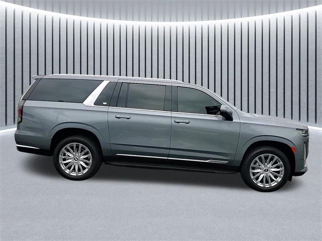 used 2021 Cadillac Escalade ESV car, priced at $56,597