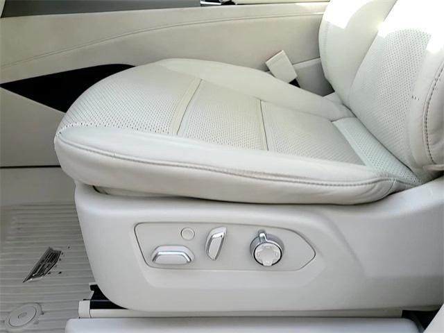 used 2021 Cadillac Escalade ESV car, priced at $73,685
