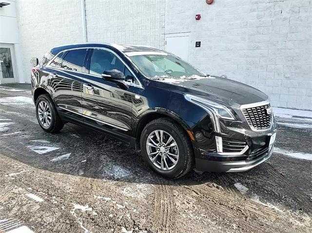 used 2021 Cadillac XT5 car, priced at $30,198