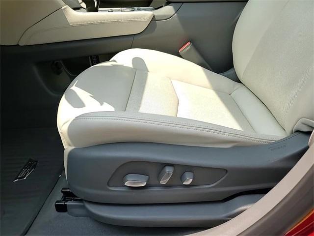 used 2022 Cadillac XT6 car, priced at $39,777