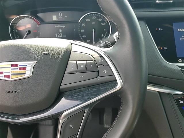 used 2024 Cadillac XT5 car, priced at $45,326