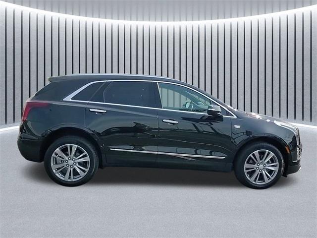 used 2024 Cadillac XT5 car, priced at $45,326