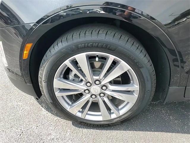 used 2024 Cadillac XT5 car, priced at $45,326