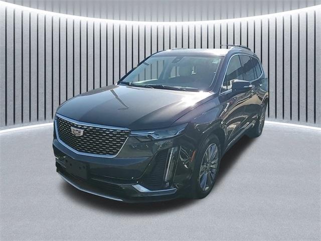 used 2023 Cadillac XT6 car, priced at $43,989