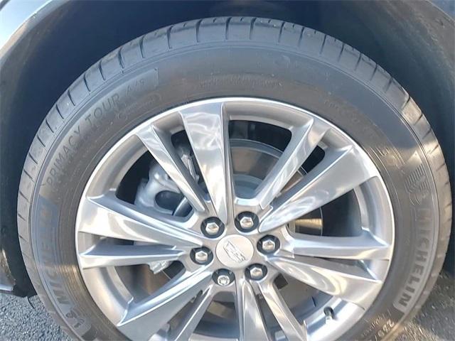 used 2023 Cadillac XT6 car, priced at $43,989