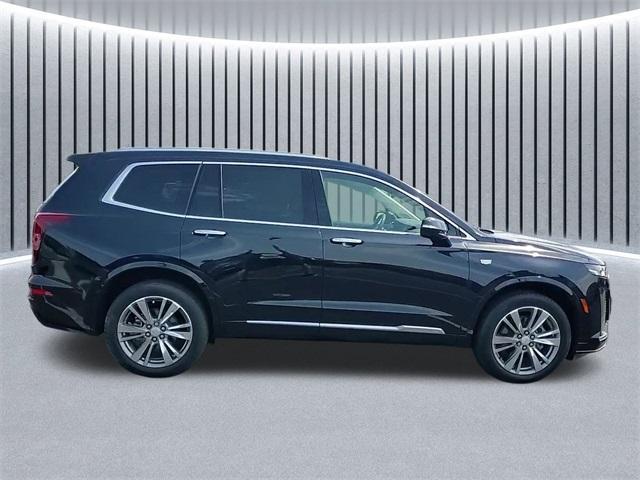 used 2022 Cadillac XT6 car, priced at $39,895