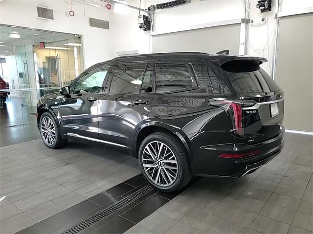 used 2023 Cadillac XT6 car, priced at $43,394